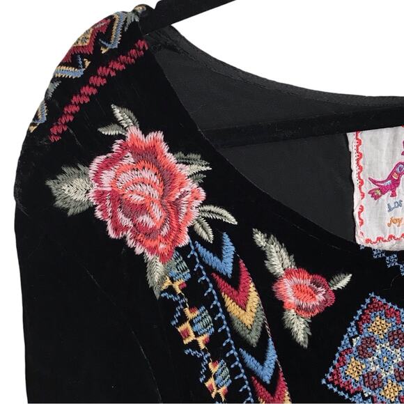 Johnny Was JWLA Velvet Floral Embroidered Short Sleeve Flowy Boho Blouse Top 2X - Picture 6 of 12